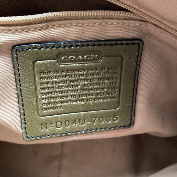 Vintage coach camo purse EUC - Picture 7 of 10